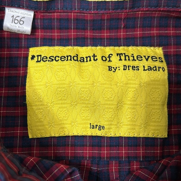 Men’s Descendant of Thieves plaid long sleeve button down - Picture 3 of 4